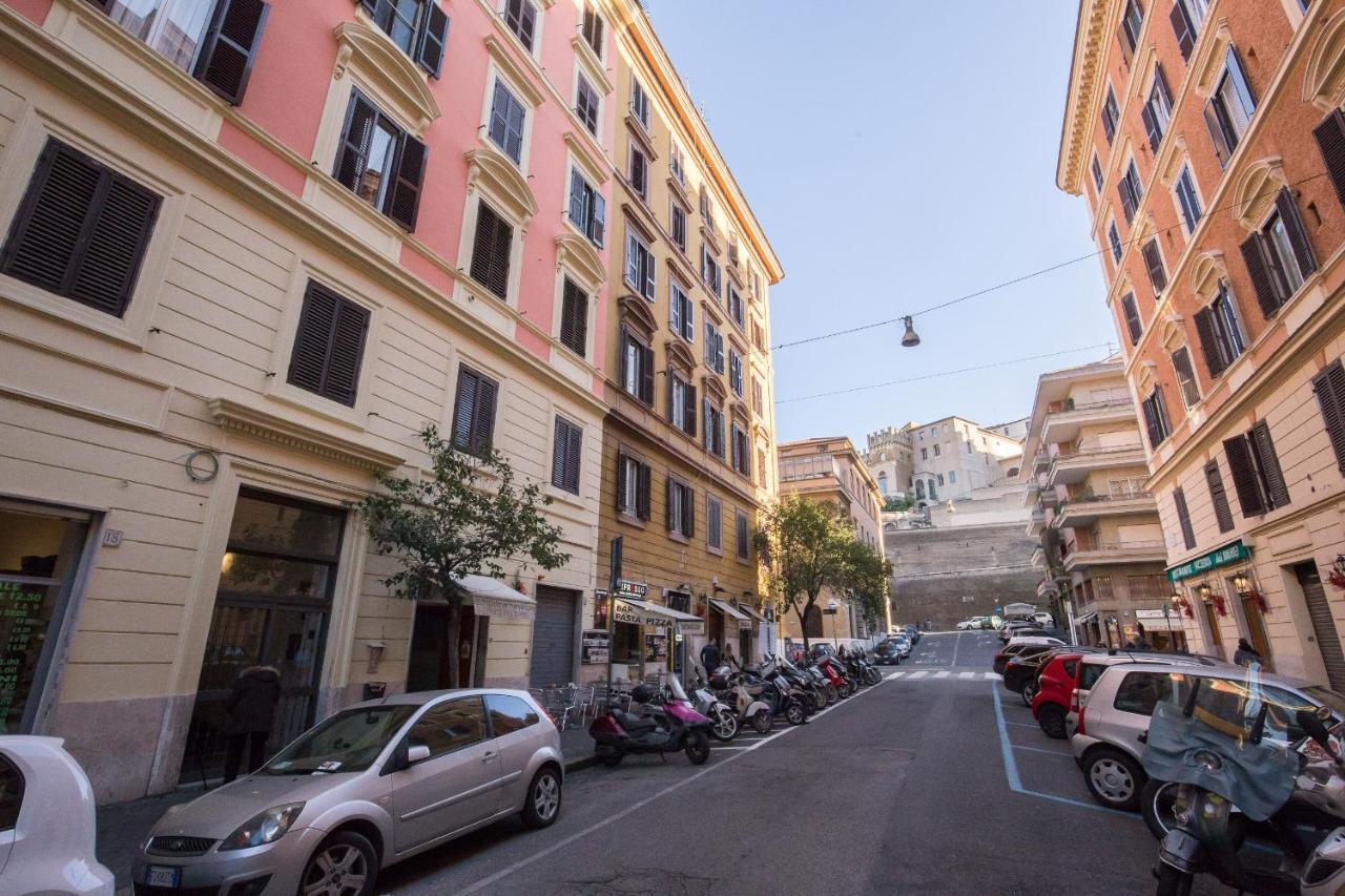 Suite House Vaticano โรม ภายนอก รูปภาพ